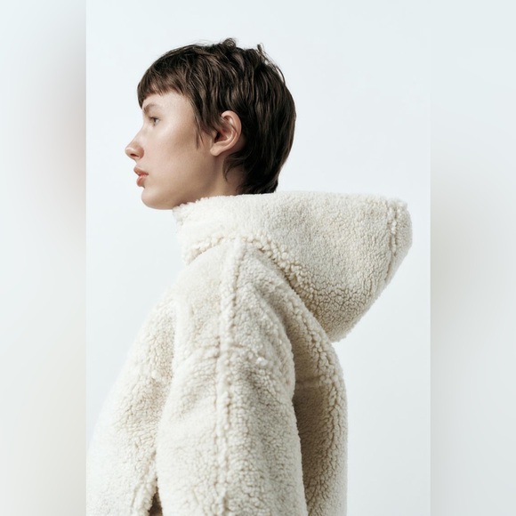 Zara Double-Faced Fleece Lined Jacket - Picture 2 of 10